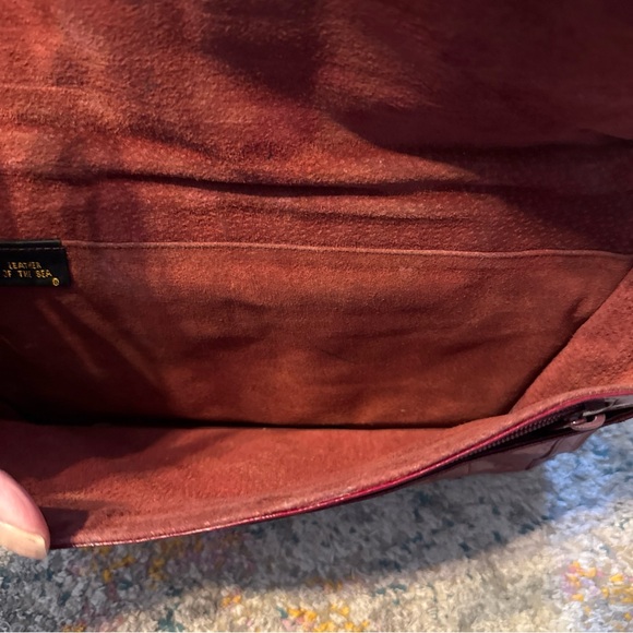 VINTAGE Eel Skin Shoulder Bag Burgundy Red 1980s Purse Handbag - Picture 6 of 8